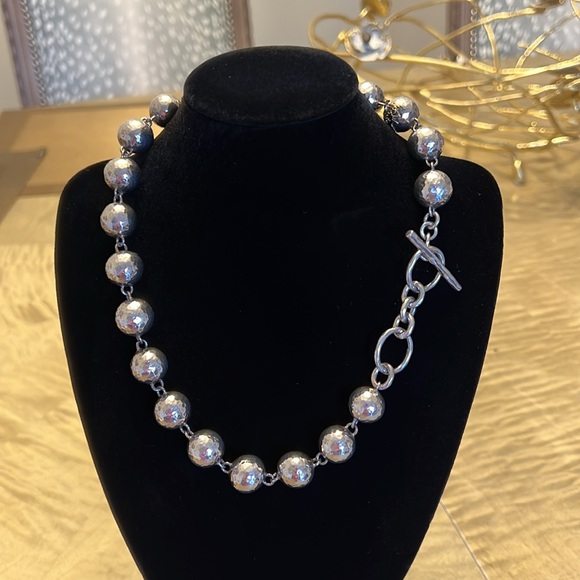 Ippolita hammered silver necklace 17.5 inches, the beads are 1/2 inch diam - Picture 1 of 4